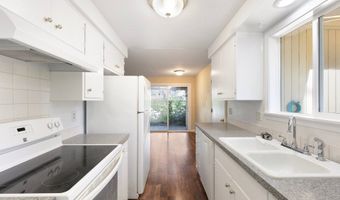 24822 SERTIC Rd, Veneta, OR 97487