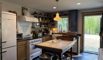 22 Marble St, Brandon, VT 05733