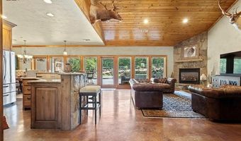 780 Rickets Ln, Ardmore, OK 73401