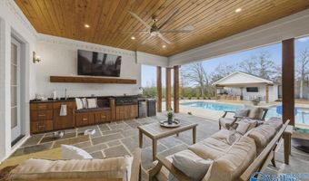 2582 S Broad St, Albertville, AL 35950