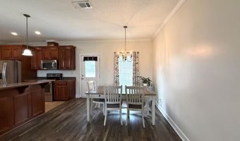 93 Oak Forrest Dr, Adel, GA 31620