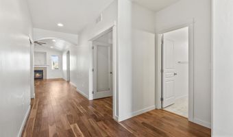 120 S Voyage Ave, Caldwell, ID 83605