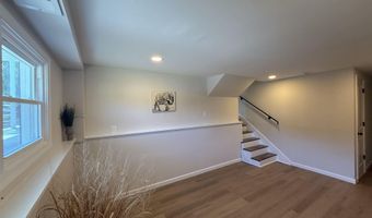 310 Spruce St, Absecon, NJ 08201
