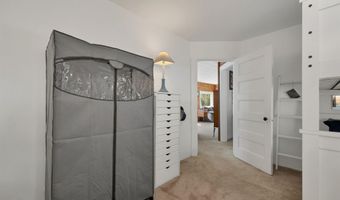 20 Boat Cove Rd, Alton, NH 03810