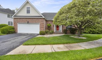 13 Stonegate Cir, Cheshire, CT 06410