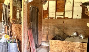 1723 Lightening Ridge Rd, Calais, VT 05650