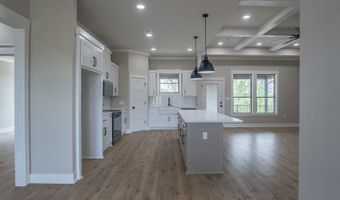 238 Michelle Dr, Beebe, AR 72012