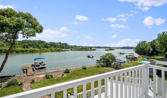 843 Nautilus Trl, Aurora, OH 44202