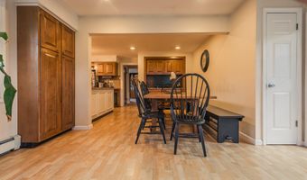109 Golf Course Rd, Amsterdam, NY 12010