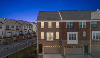 2824 Ridington Rd, Ann Arbor, MI 48105