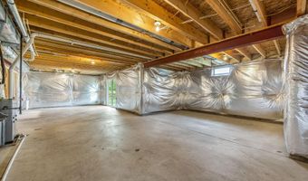 41833 WALDEN KNOLL Ct, Aldie, VA 20105