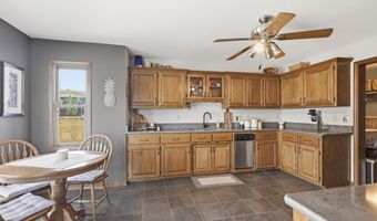 916 E 27th St, Baxter Springs, KS 66713