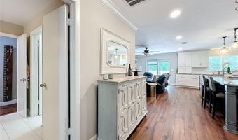 404 BROADVIEW Ave, Altamonte Springs, FL 32701