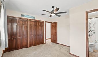 1306 Porter Ave, Aurora, MO 65605