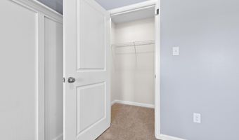 100 Fawcett Blvd, Barnegat, NJ 08005