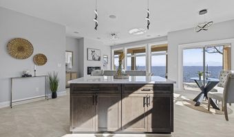 371 Narrow Shore Rd, Aydlett, NC 27916
