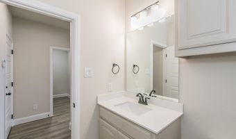213 Navajo Trl, Alvarado, TX 76009