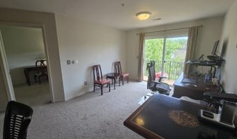 1141 Freesia Ct, Ann Arbor, MI 48105