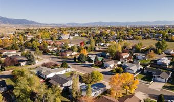 805 Oakwood Dr, Belgrade, MT 59714