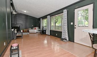 615 W Stop 11 Rd, Indianapolis, IN 46217