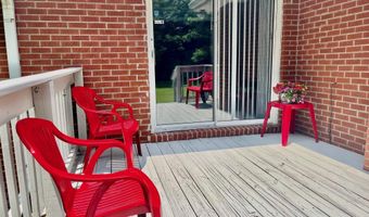 4083 Pitt St, Ayden, NC 28513