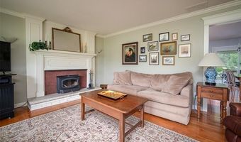 9404 River Rd, Algonac, MI 48001