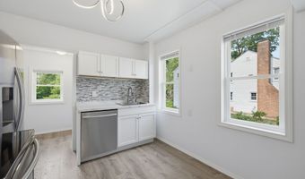 53 Prospect St, Bloomfield, CT 06002