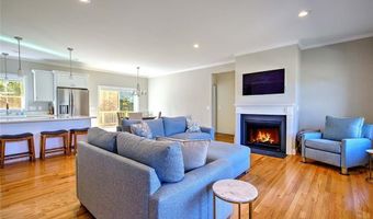 9 Cassidy Trl, Coventry, RI 02816