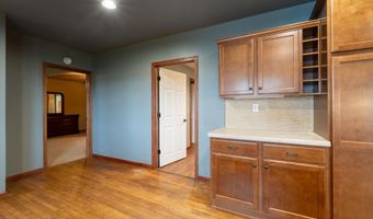 8385 6TH St, Amherst Junction, WI 54407
