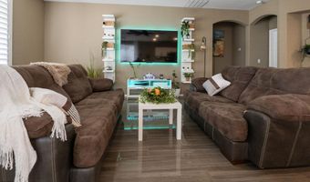 10909 W CHASE Ln, Avondale, AZ 85323
