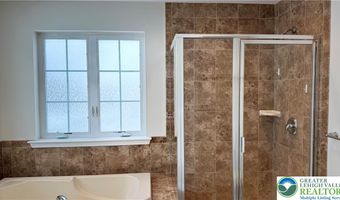 311 McNair Dr, Allen, PA 18067