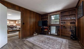 165 Kent Dr, East Greenwich, RI 02818