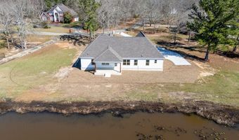 725 Waterford Way, Ashford, AL 36312