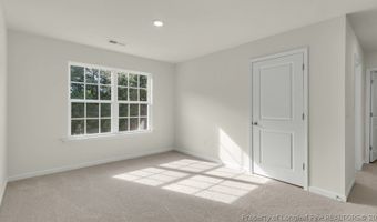 725 Lazy Elm Ln, Aberdeen, NC 28315