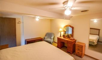 8556 Kee Mac Ln, Alton, IL 62002