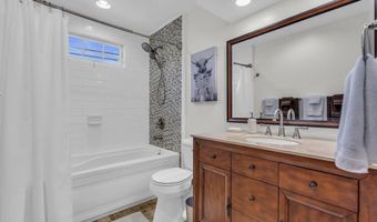 65 Shell St, Beachwood, NJ 08722