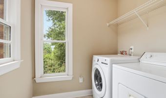 3011 Riverstone Trl 8, Atlanta, GA 30339