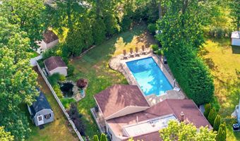 240 WARD Ave, Audubon, NJ 08106