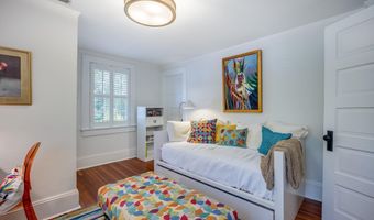 2012 Broad St, Camden, SC 29020