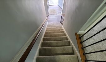 954 Hartford Ave, Akron, OH 44320