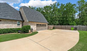 516 Linden Cir, Benton, LA 71006