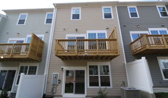2728 Hunter Woods Dr, Apex, NC 27502