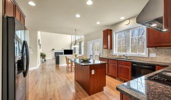 284 Northington Dr, Avon, CT 06001