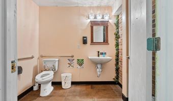 2020 Fillmore St, Alexandria, MN 56308