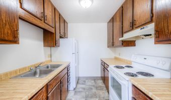 18 NE Schmitz St, Adams, MN 55909