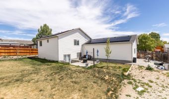 3079 La Nae Dr, Elko, NV 89801