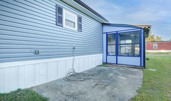 3 CLAYTON Dr, Clayton, DE 19938