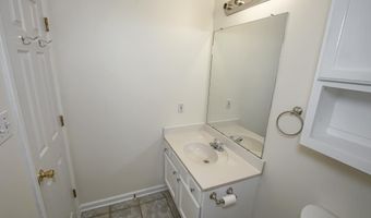 1352 Harwich Dr, Baton Rouge, LA 70820