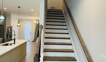 2635 Creekside Dr NW, Atlanta, GA 30318