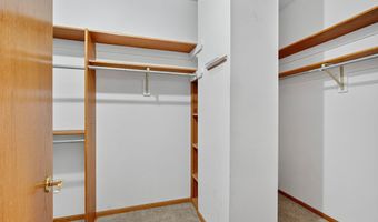 2400 Ridgetop Cir, Ames, IA 50014